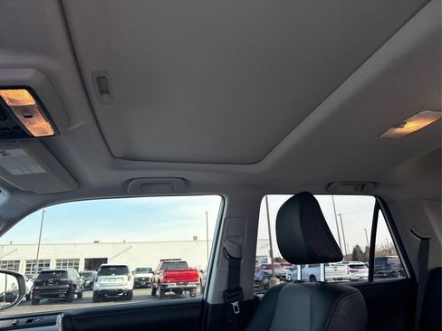 Used 2024 Toyota 4Runner SR5 Premium w/ Moonroof Package image 19