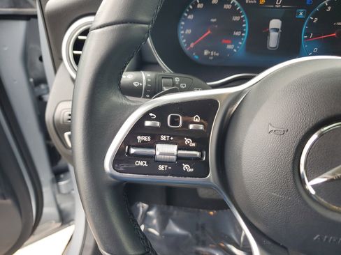 Used 2022 Mercedes-Benz GLC 300 image 21