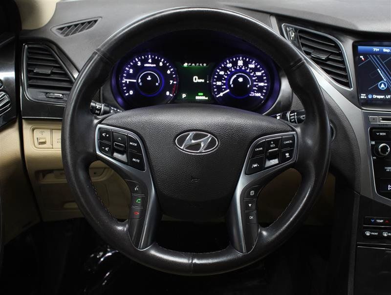 Used 2017 Hyundai Azera Limited FWD image 14