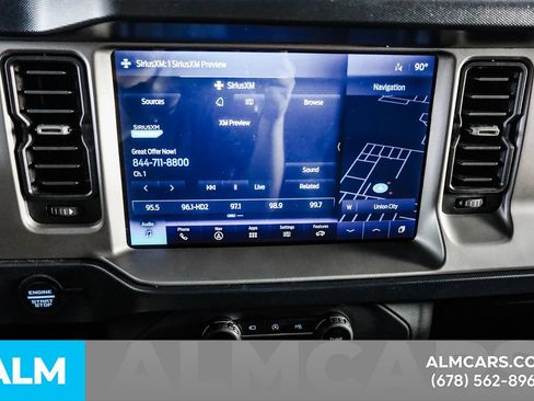 Used 2023 Ford Bronco Outer Banks AWD/4WD image 36