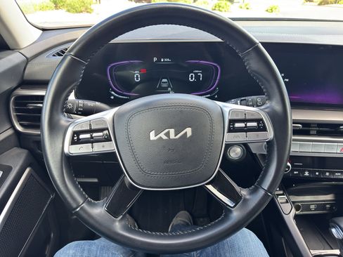 Used 2025 Kia Telluride S AWD/4WD image 26