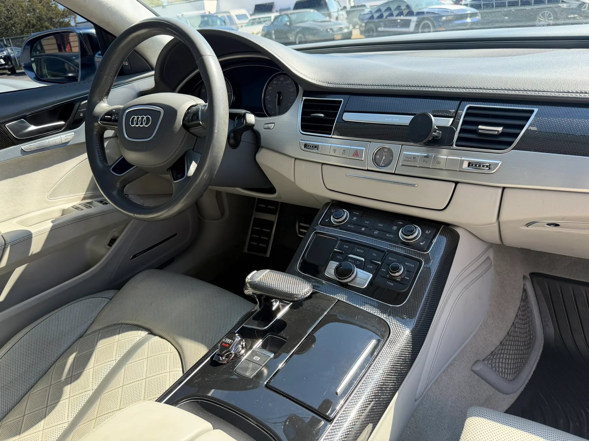 Used 2013 Audi S8 AWD/4WD image 27