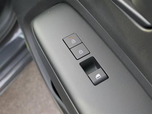 New 2025 Hyundai Kona SEL image 25