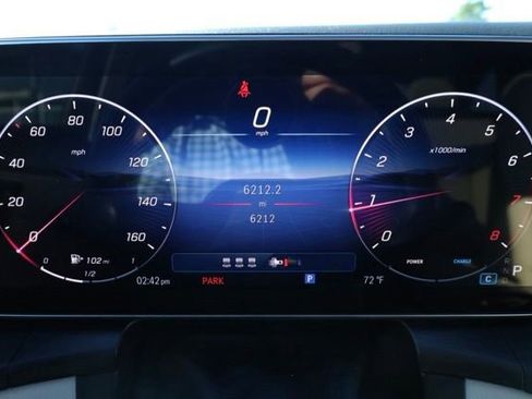 Certified 2025 Mercedes-Benz GLC 300 4MATIC image 13