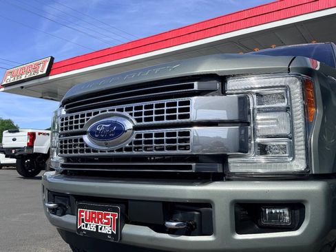Used 2019 Ford F250 Platinum w/ Platinum Ultimate Package image 18