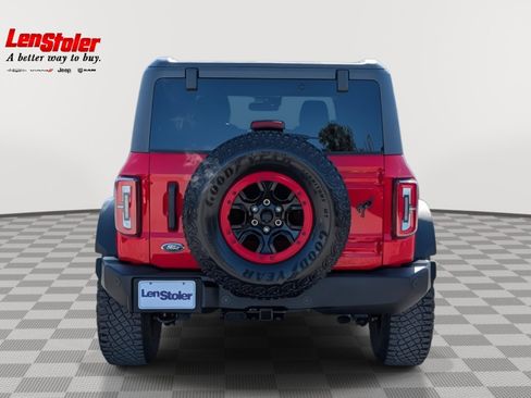 Used 2023 Ford Bronco Wildtrak image 4