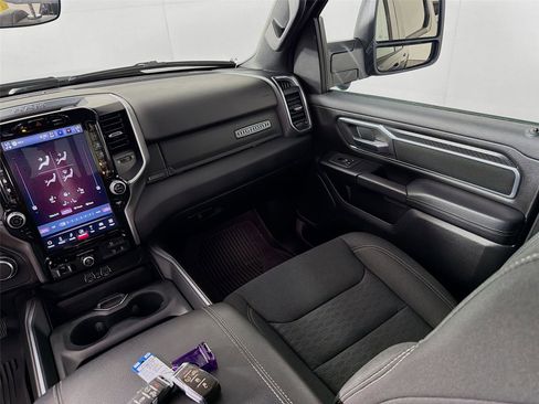 Used 2025 RAM 1500 Big Horn AWD/4WD image 24