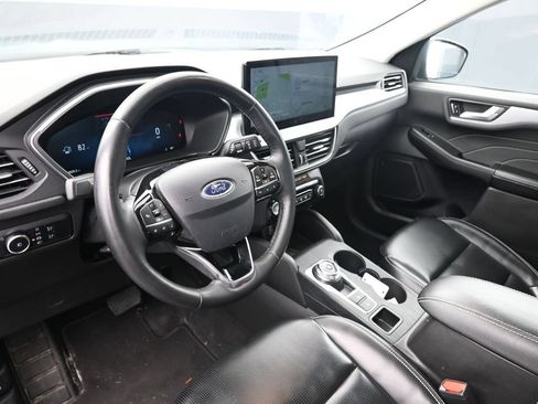 Used 2024 Ford Escape Platinum AWD/4WD image 19