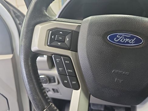 Used 2019 Ford F150 Lariat AWD/4WD image 16