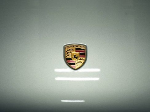 New 2024 Porsche Macan image 29