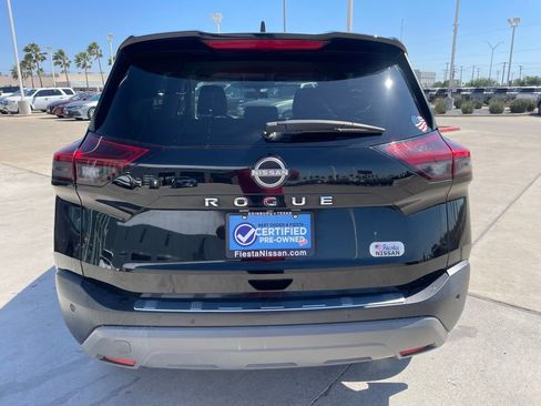 Certified 2023 Nissan Rogue S image 4