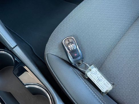 Used 2025 Buick Encore GX Preferred image 22