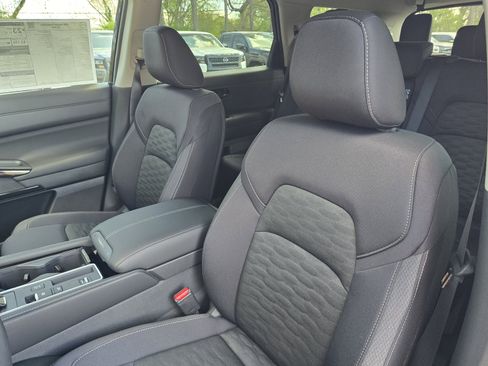 New 2026 Nissan Pathfinder SV FWD image 13