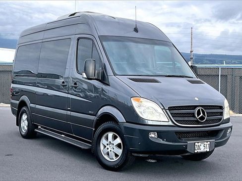 Used 2011 Mercedes-Benz Sprinter 2500 image 11