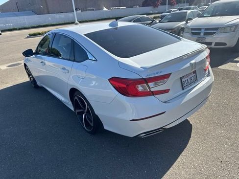 Used 2020 Honda Accord Sport image 9