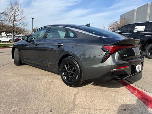 Used 2025 Kia K5 LXS image 8