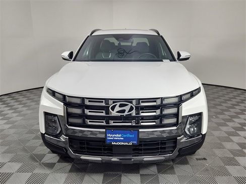 Certified 2025 Hyundai Santa Cruz Limited image 7