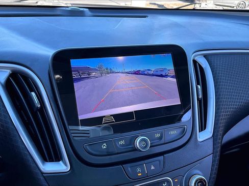 Used 2024 Chevrolet Malibu LT image 27