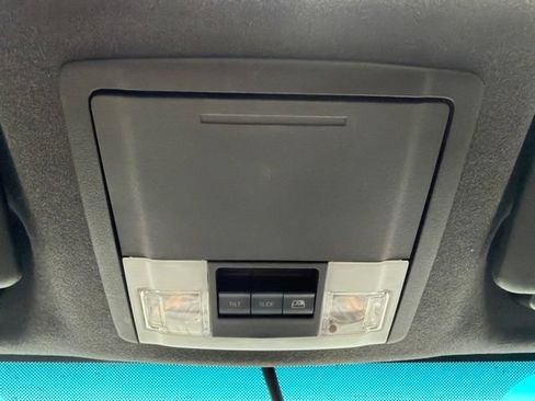 Used 2012 Ford F350 Lariat w/ Lariat Ultimate Pkg AWD/4WD image 28