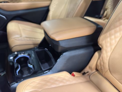 Used 2024 Jeep Grand Cherokee L Summit w/ Rear Seat Video Group I image 8