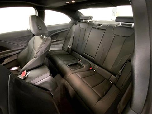 Used 2023 BMW 230i Coupe w/ Premium Package image 25