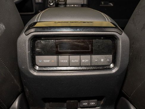 Used 2025 Toyota Land Cruiser image 8