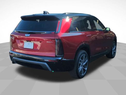 Used 2026 Cadillac Vistiq Sport AWD/4WD image 5