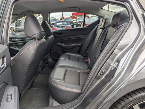 Used 2022 Nissan Altima 2.5 SR image 15