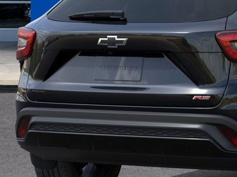 New 2026 Chevrolet Trax RS w/ Driver Confidence Package FWD image 38