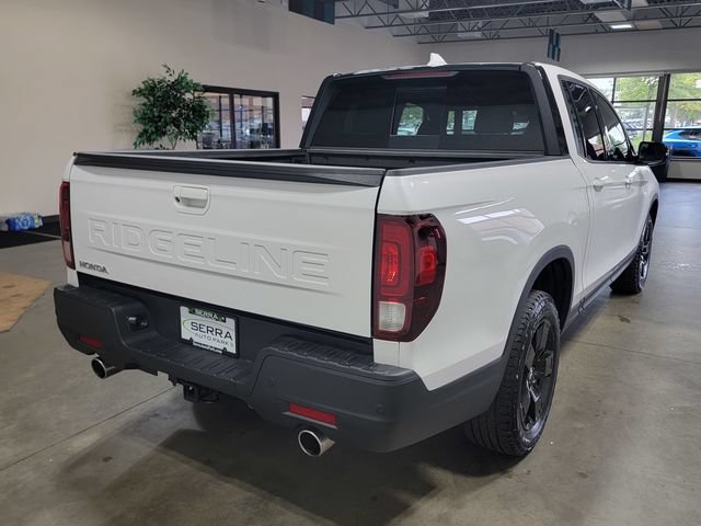 Used 2024 Honda Ridgeline Black Edition image 5