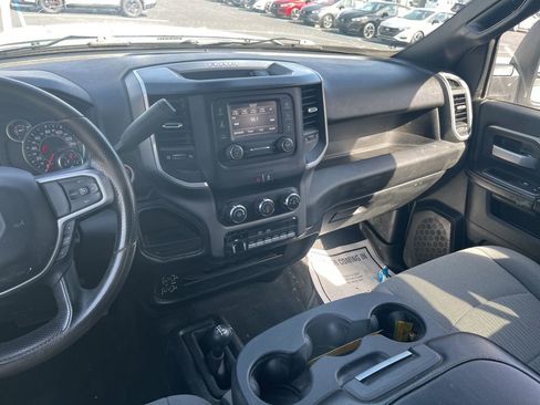 Used 2024 RAM 3500 SLT w/ Quick Order Package 2YG SLT image 30