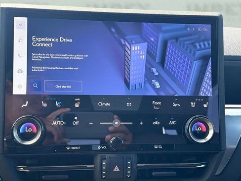 Used 2025 Lexus GX 550 w/ Accessory Package (2T) AWD/4WD image 13