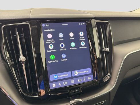 Certified 2023 Volvo XC60 B5 Core w/ Protection Package Premier image 15