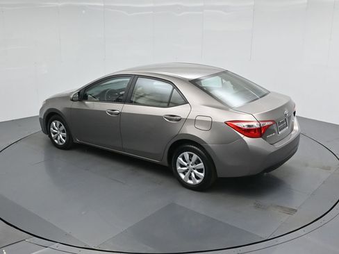 Used 2016 Toyota Corolla LE image 37