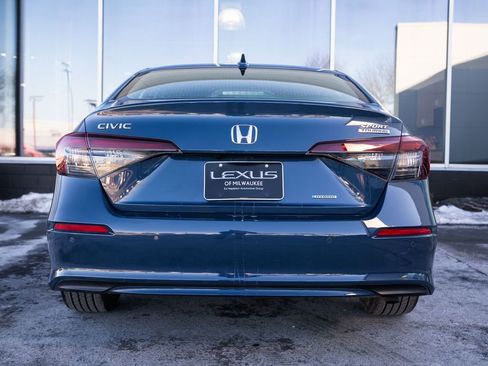 Used 2025 Honda Civic Sport image 8