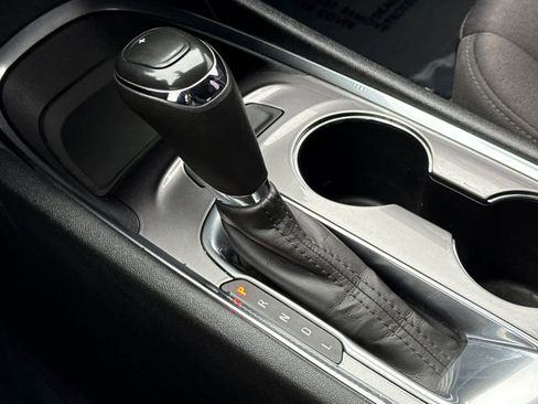 Used 2019 Chevrolet Malibu LT image 20