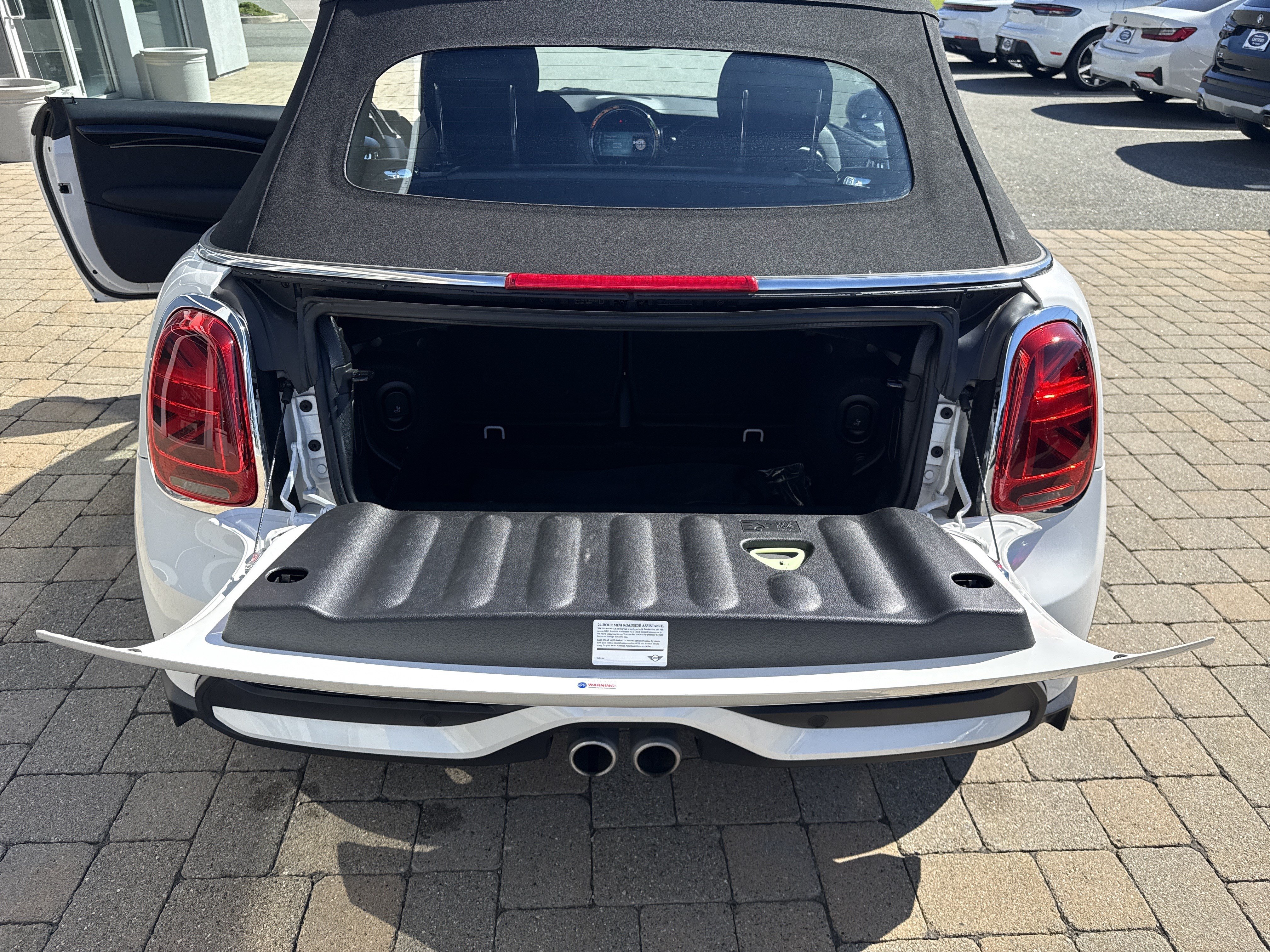 Used 2024 MINI Cooper S FWD image 28