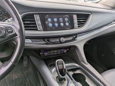 Used 2018 Buick Enclave Premium w/ Experience Buick Package image 28