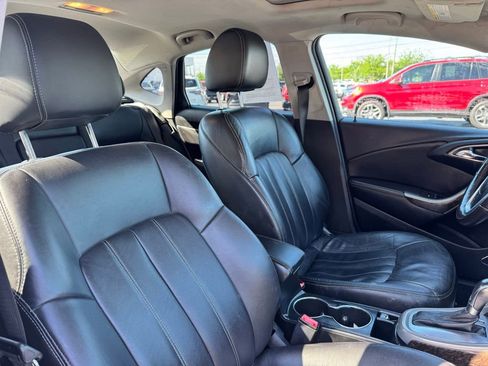 Used 2012 Buick Verano Leather FWD image 25