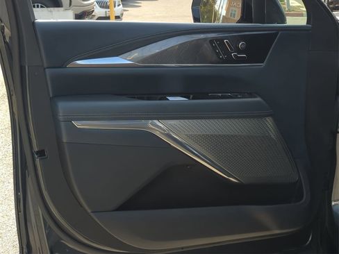 Used 2025 Cadillac Escalade IQ Sport 2 w/ LPO, Premium Carpet Package image 19