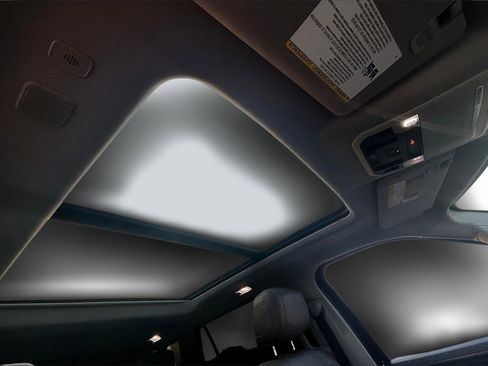 Used 2023 Toyota Sequoia Limited image 28