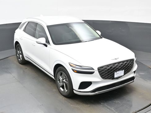 Certified 2026 Genesis GV70 2.5T image 39