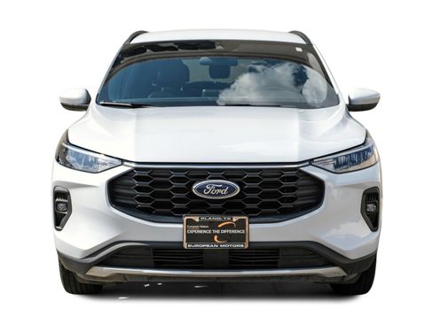 Used 2025 Ford Escape ST-Line Select AWD/4WD image 4