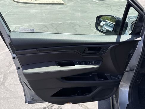 Used 2019 Honda Odyssey EX-L image 15