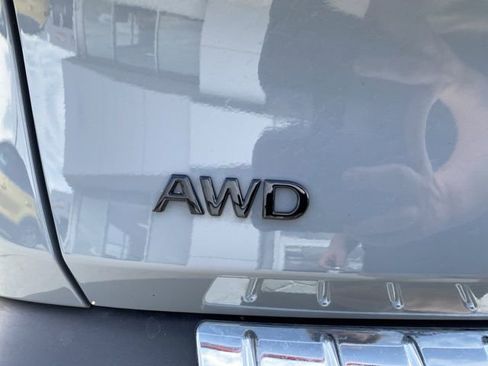 Used 2025 INFINITI QX60 Luxe image 5