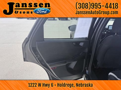 Used 2024 Ford Escape Active image 11