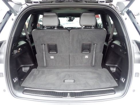 Used 2023 Jeep Grand Cherokee L Laredo image 6