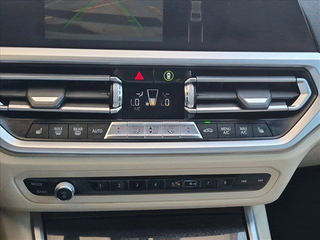 Used 2020 BMW 330i Sedan w/ Convenience Package RWD image 12