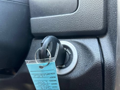 Used 2019 RAM 1500 Lone Star RWD image 18