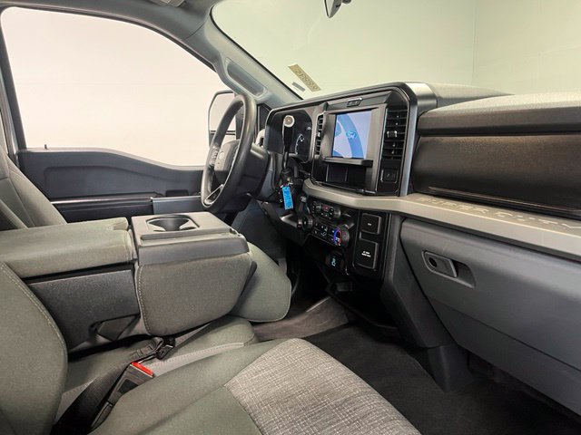 Used 2025 Ford F250 XLT w/ FX4 Off-Road Package AWD/4WD image 11